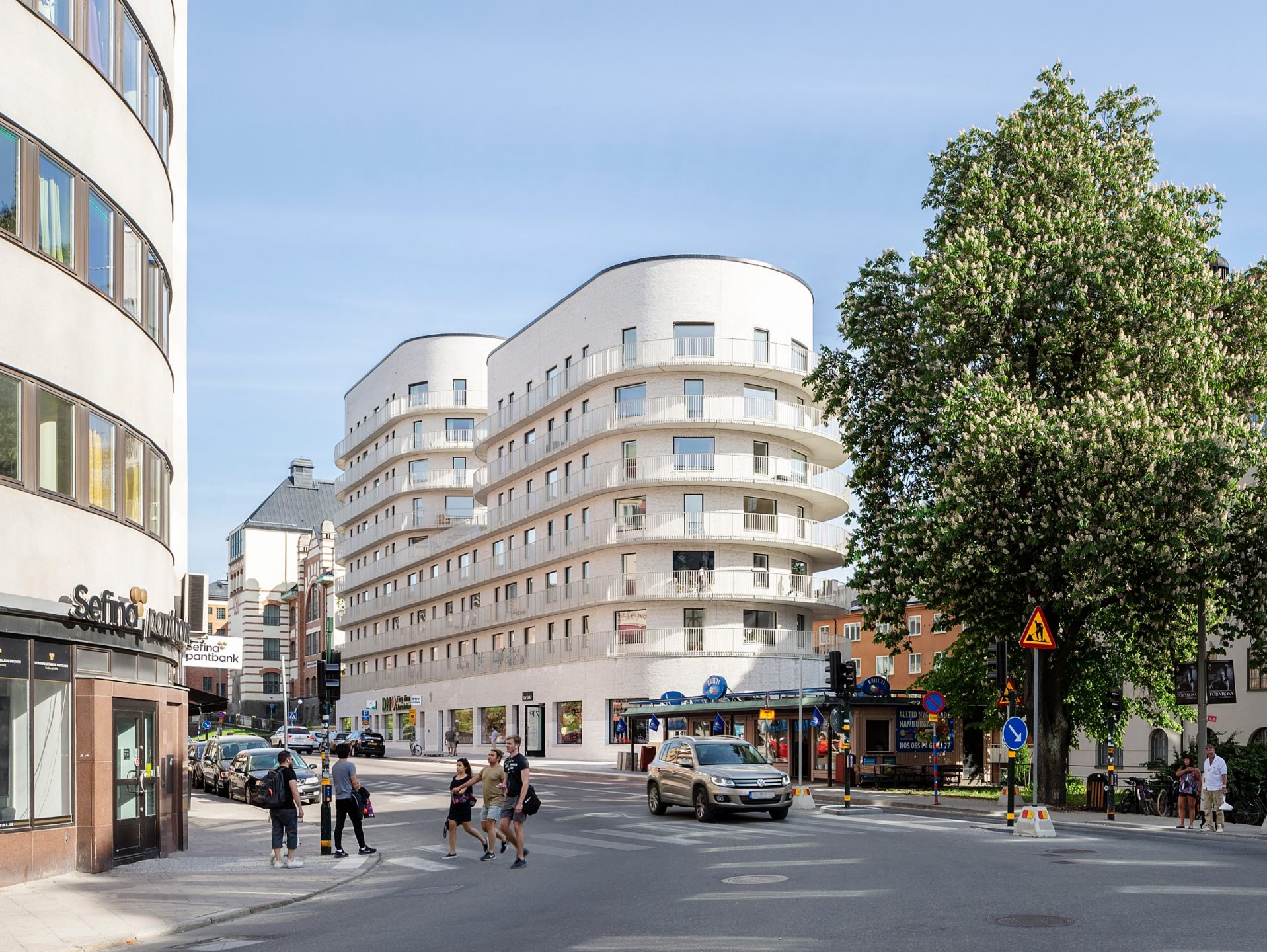 Basaren. Brick Award 22 Category "Sharing public spaces". Wing�rdhs. View from the street