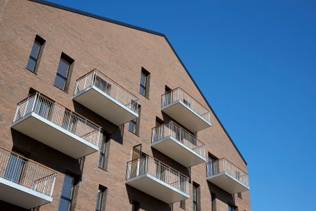 Apartment Building in Hilleroed, Facing Brick Brun Valmue