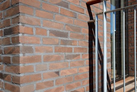 Apartment Building in Hilleroed, Facing Brick Brun Valmue
