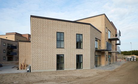Apartment building, Jernstoeberigrunden in Odense, Facing Bricks W 447 Flint and W 479 Sand