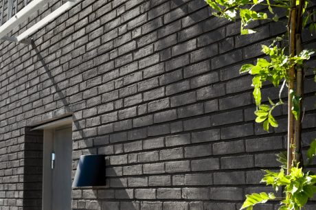 Apartment Building & Restaurant & Shops in Malmoe, Facing Brick, W 449 Kol