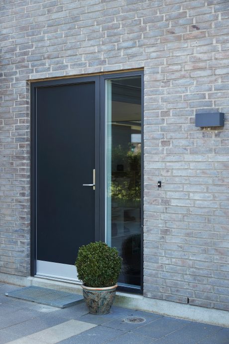 Single family house at Laksedalen in Brabrand, Facing Brick W 450 Jern