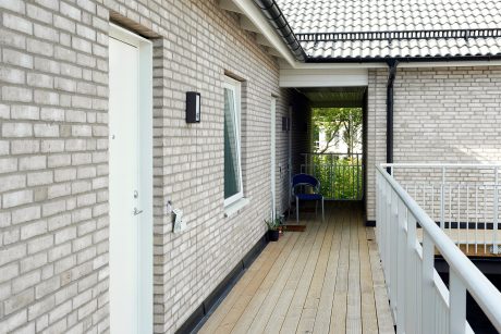 Brick: EW0454 Svart Onyx - EW0447 Flint | Radhus, Skurup