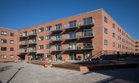 Apartment Building in Valby, Facing Brick W 465 Roed Nuanceret