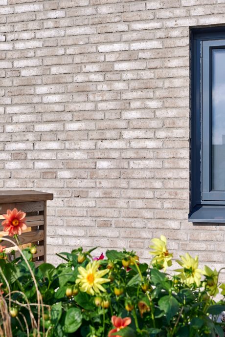 Fasadtegel: EW0465 Röd nyanserad - EW0447 Flint | Islandsmusslan och Sandmusslan, Nybrostrand