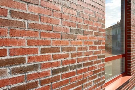 Sportcenter in Huskvarna, Facing Brick, Gul Spanad, Roed Spanad, Roed Rafflad