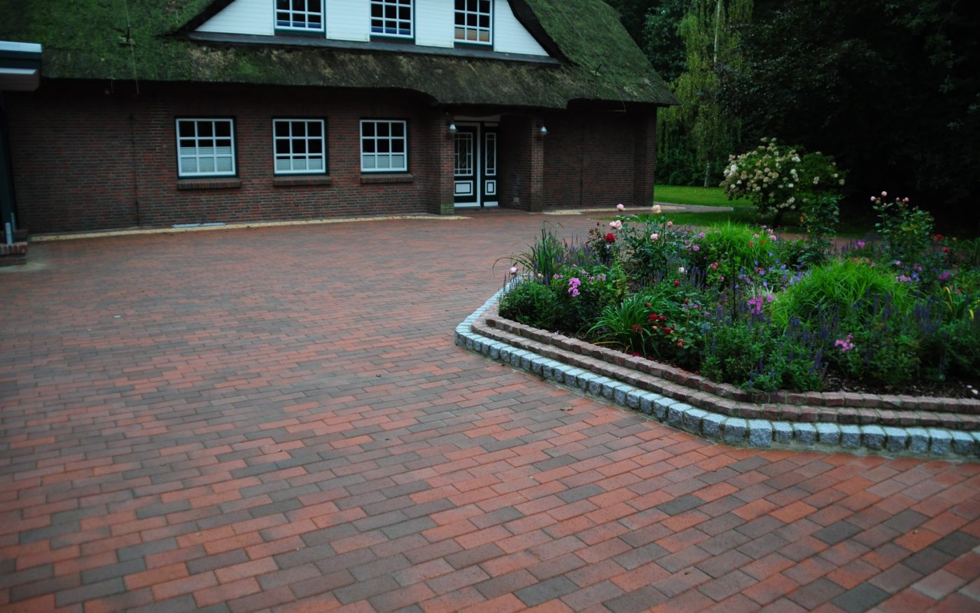 paver, penter, paving stone, in-line bandage, front yard, garden, enrance