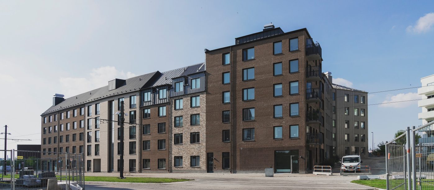 Fasadtegel - EW2135 White Bonasus - EW2422 Brun - EW2163 Cassis - Solkatten, Sverige