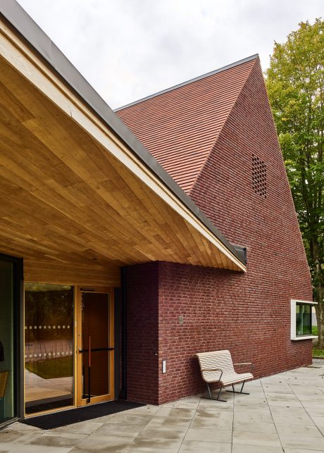 Fasadtegel/Skärmtegel: Blauwrood - URBAN Christianshavn | Torns församlingsgård, Stångby