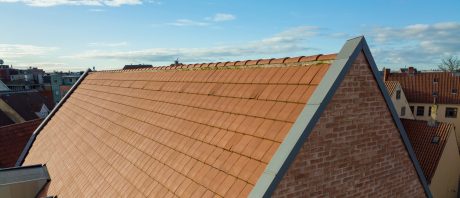 Taktegel - Datura Naturrød - Oluf Bagers Plads, Danmark