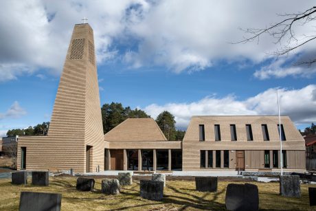 Skärmtegel: URBAN Frederiksberg | Vennesla Kirke, Norge