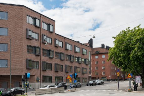 Fasadtegel: EW0409 Valume | Rödabergsskolan, Sverige