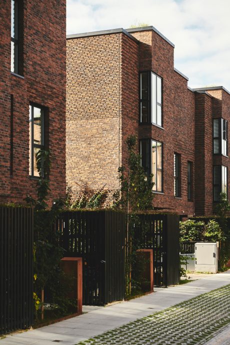 Apartment building, Geranium Raekkerne, Groenttorvet, Kroyer