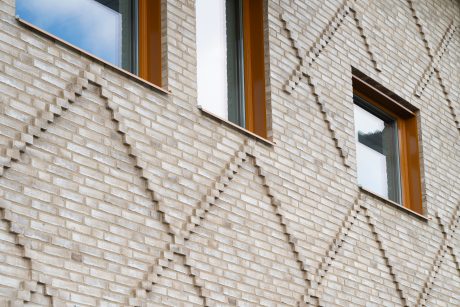 Fasadtegel: EW2438 White Bison | Västerbergssskolan, Mölndal