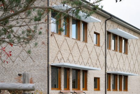 Fasadtegel: EW2438 White Bison | Västerbergssskolan, Mölndal