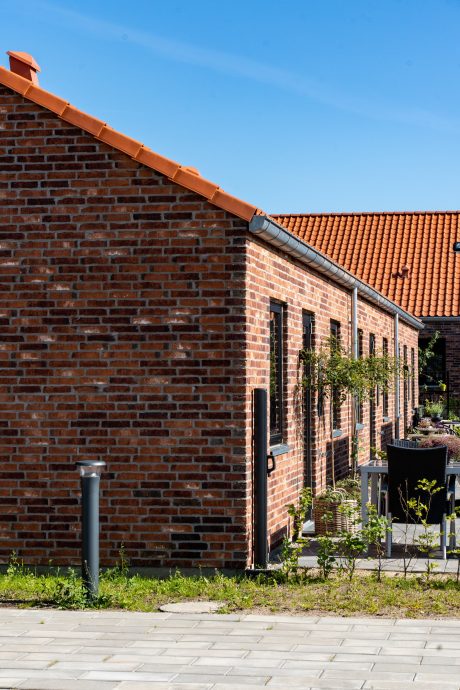 Fasadtegel - taktegel: EW3255 - Sinus | Agttrup Gårdhuse, Danmark