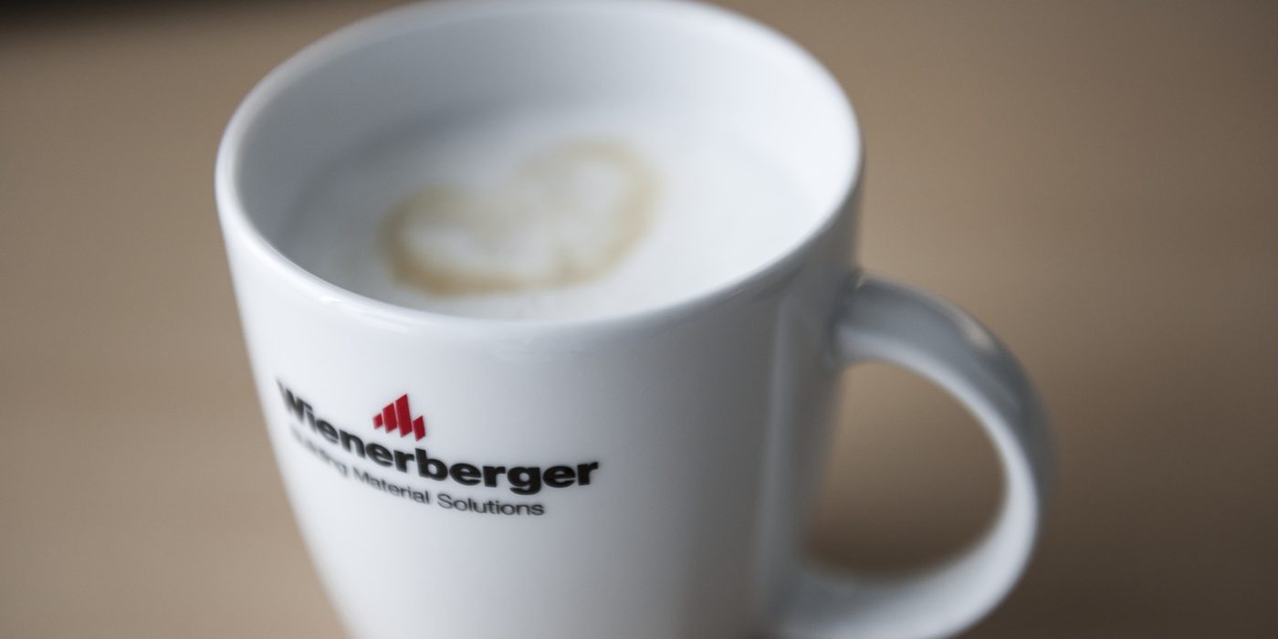 Wienerberger coffee mug with coffee heart in milk foam
