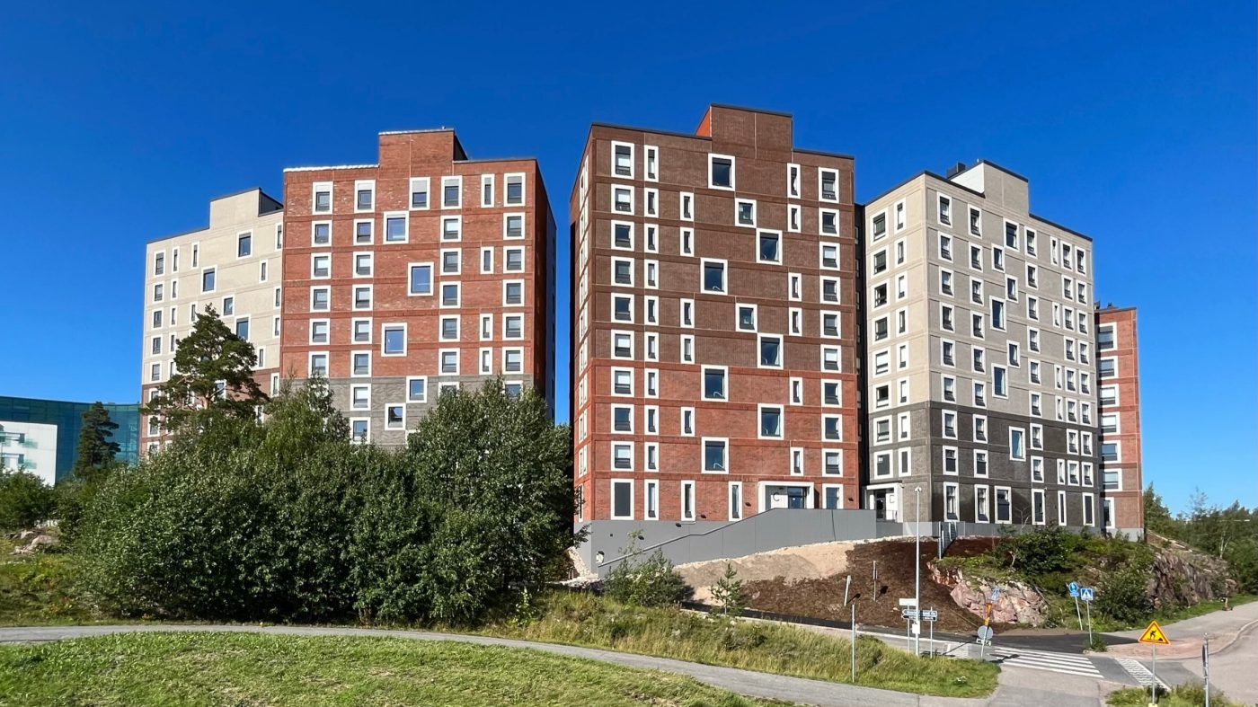 Grasantorma buildings