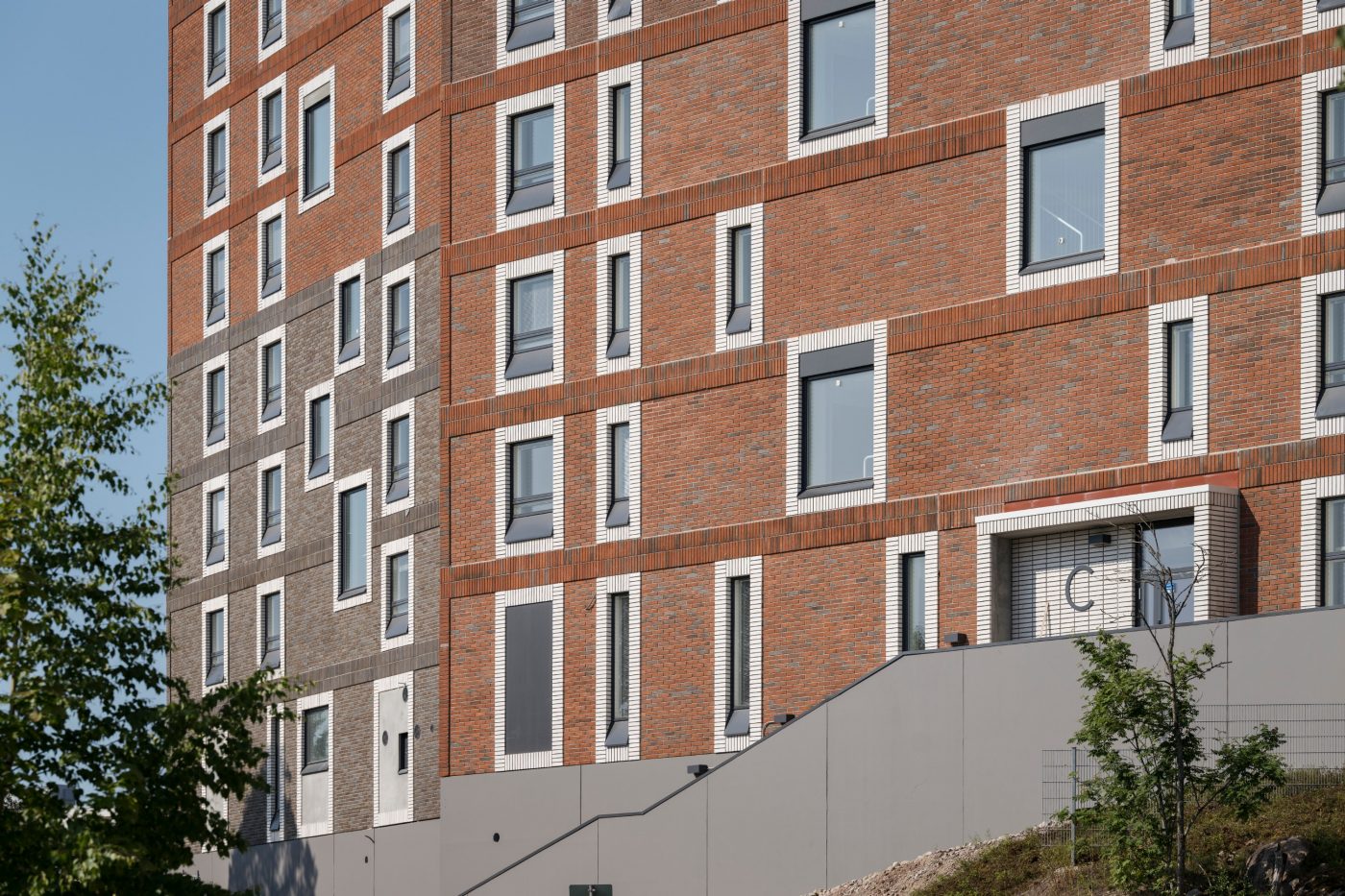 Grasantorma buildings