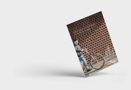 LESS kampagnebrochure