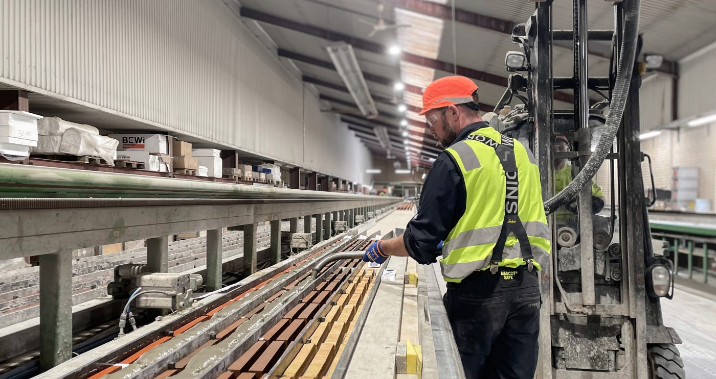 Teglbjælker og -overliggere | Egernsund Wienerberger A/S