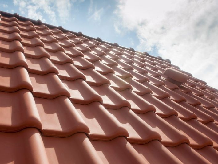 Koramic ceramic roof tiles. Roof tiles: Alegra 12 natuurrood, roof, plane roof tiles.